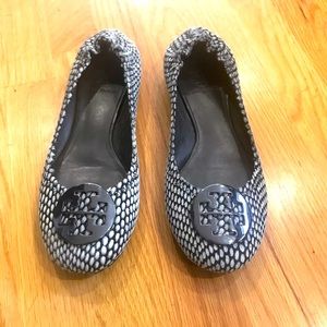 Tory Burch Cale Snake Skin. Reva Flats. Size  7.5